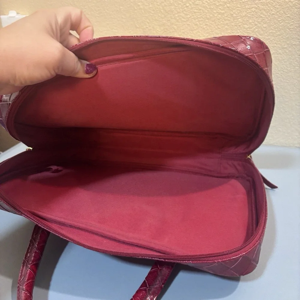 Estée Lauder Cosmetic Makeup Bag Tote Large Red Woven Solid Double Handles